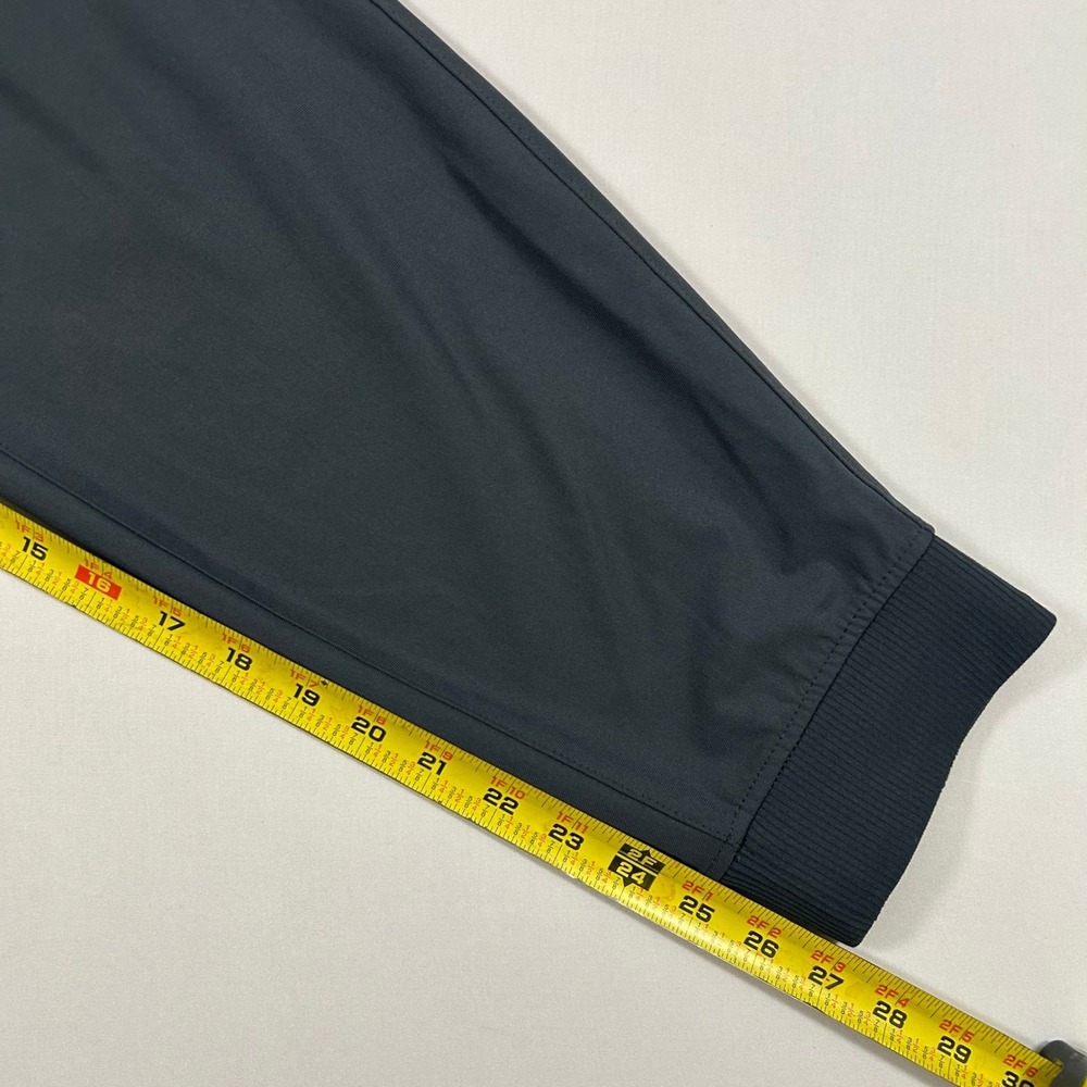 Vuori Pants Mens M Meta Joggers Charcoal Gray Performance Stretch Activewear - Picture 9 of 11
